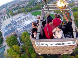 Hot air balloon ride in Aranjuez