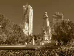 Historic Plaza de España