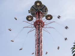 Flying seats at the Parque de atracciones